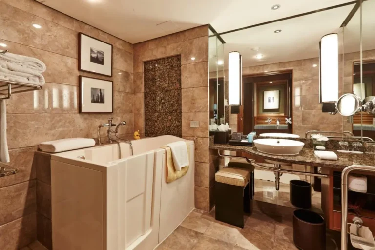 Bathroom Spa Facilities in Bangkok Province