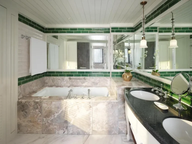 Elegant Bathroom with Built-In Bathtub and Double Sink Vanity in Bang Rak