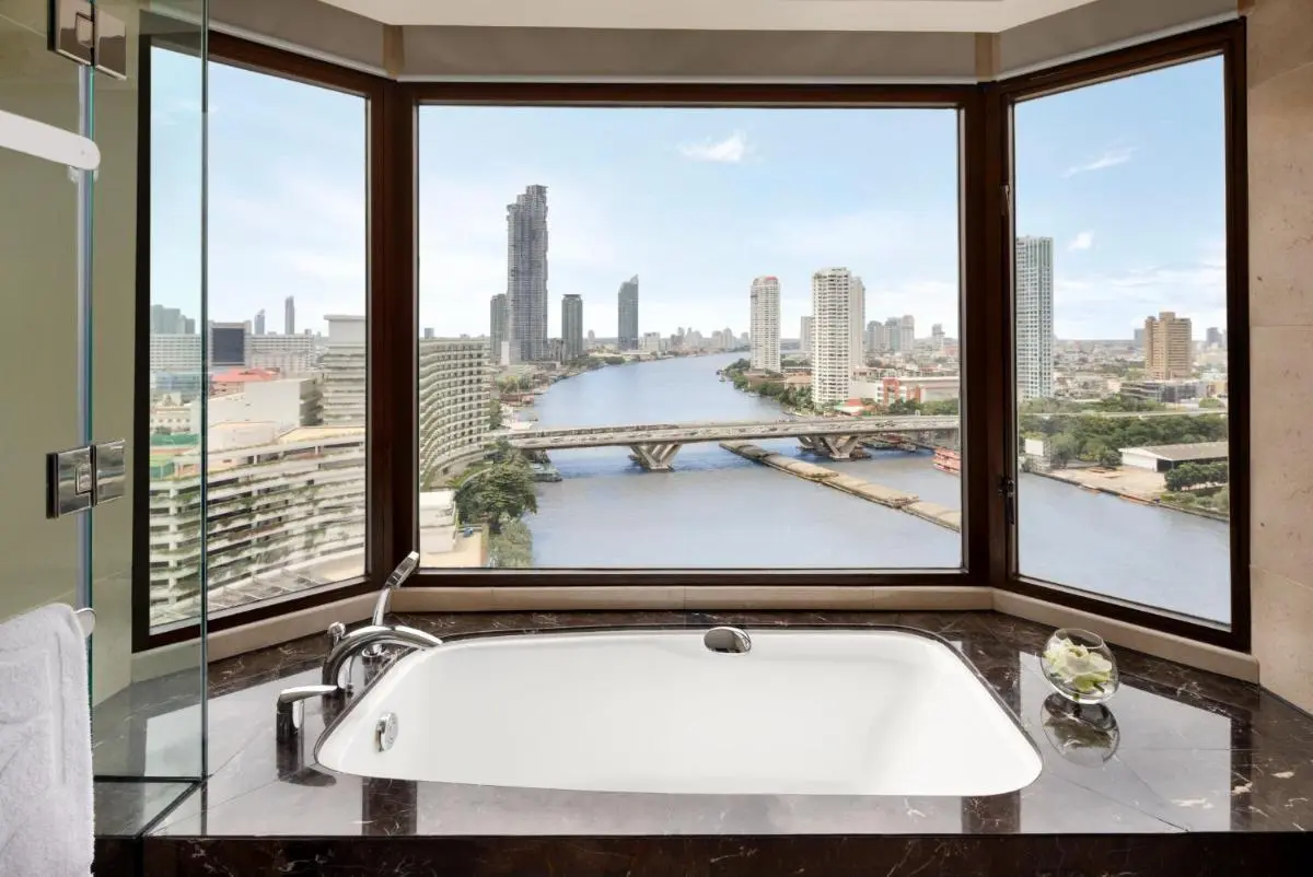 Indoor Bathtub with Panoramic River and Cityscape View in Bang Rak Bangkok