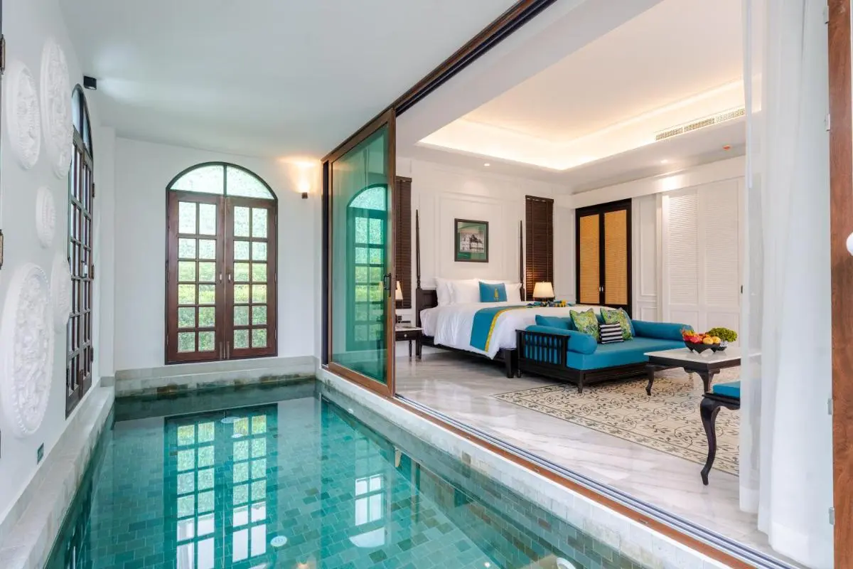 Indoor-Outdoor Living Space with Private Pool and Bedroom in Phra Sing Chiang Mai