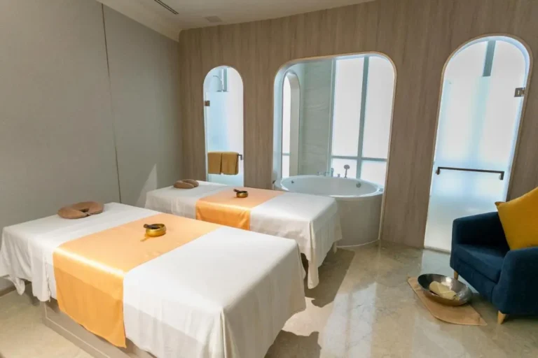 Indoor Spa Treatment Room with Jacuzzi and Massage Tables in Pathumwan Bangkok