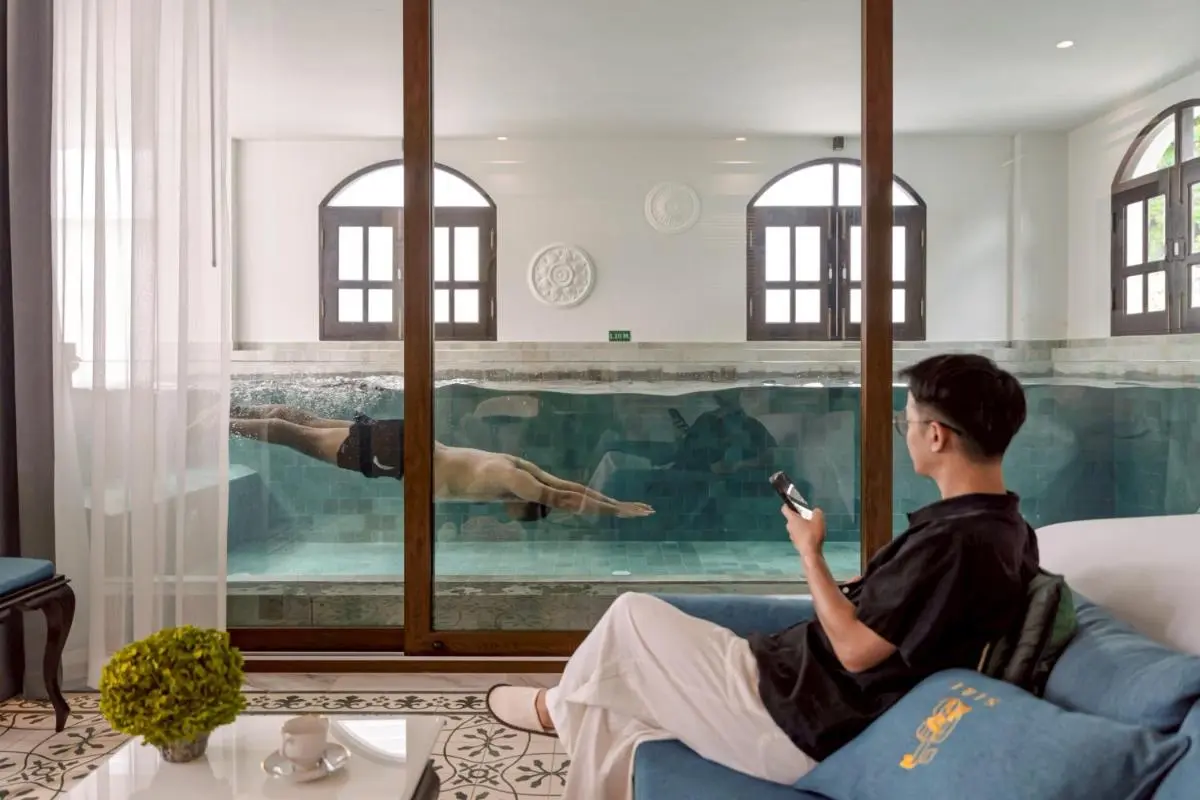 Indoor Swimming Pool and Relaxation Area with Jacuzzi Seating in Phra Sing Chiang Mai