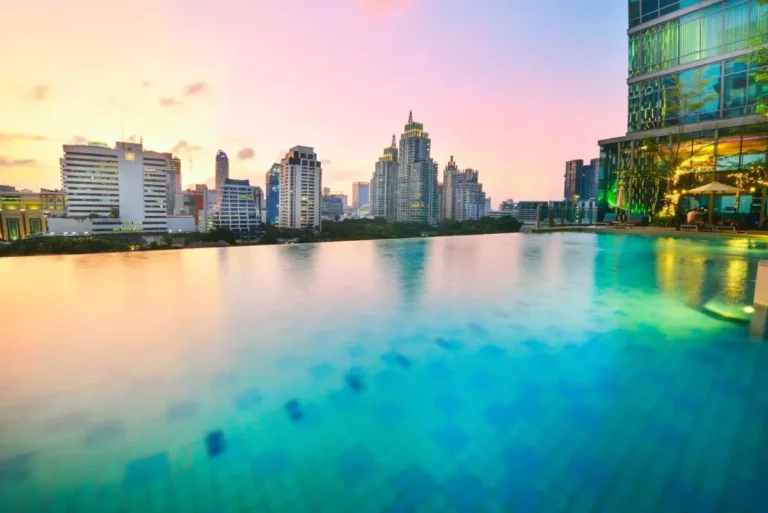 Infinity Edge Rooftop Swimming Pool with City Skyline Views in Pathumwan Bangkok