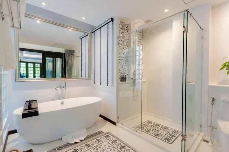 Modern Bathroom Design with Freestanding Bathtub and Glass Shower in Phra Sing Chiang Mai Modern Bathroom Design with Freestanding Bathtub and Glass Shower in Phra Sing Chiang Mai