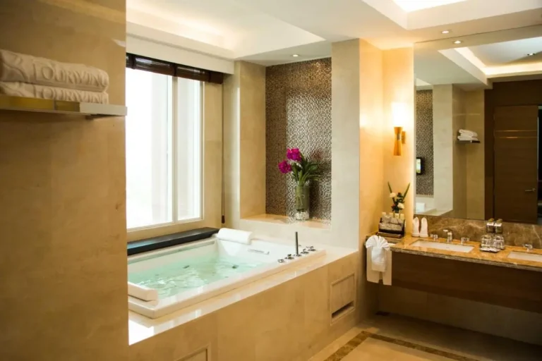 Modern Bathroom with Built-In Whirlpool Bathtub and Double Vanity in Bangkapi