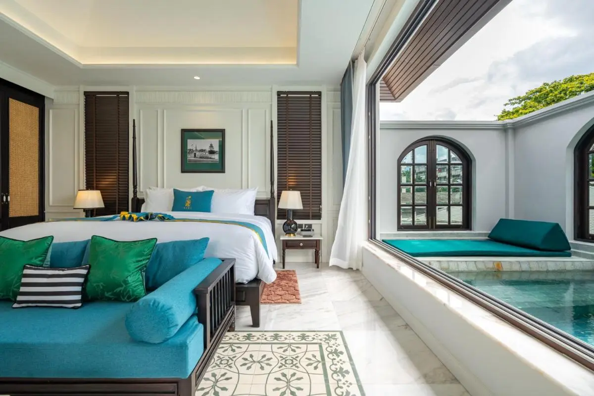 Siri Villa Chiang Mai Modern Bedroom with Indoor-Outdoor Pool and Jacuzzi Area in Phra Sing Chiang Mai