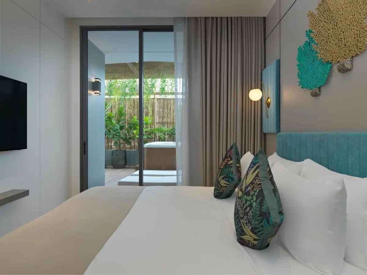 Modern Bedroom with Private Outdoor Jacuzzi and Natural Garden at Bang Tao Beach