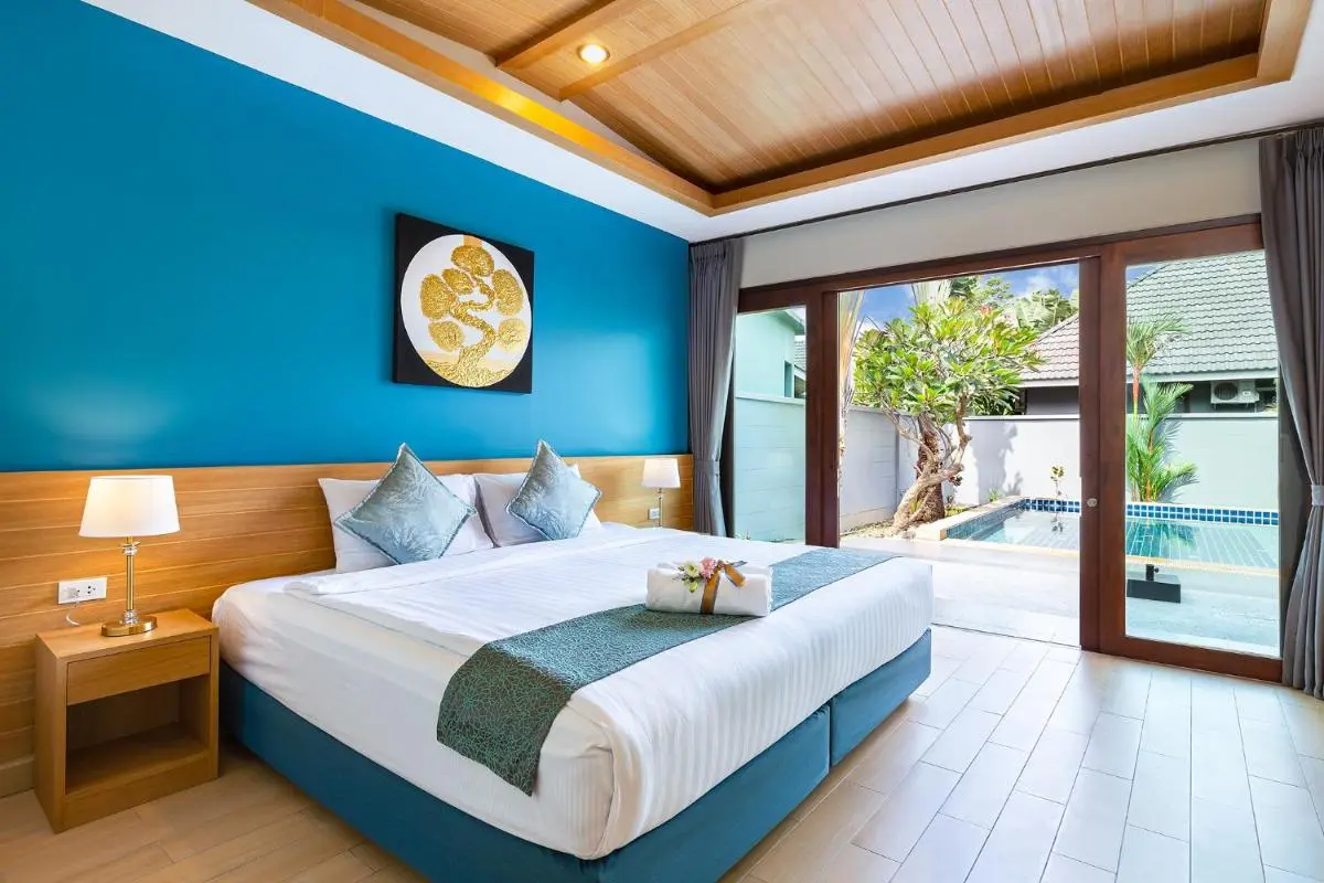 Lady Naya Villas - SHA Extra Plus Modern Bedroom with Private Outdoor Pool and Tropical Plants in Rawai Beach Thailand
