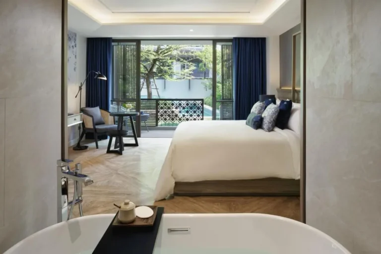 Modern Open-Plan Room with Bathtub and Outdoor Pool in Chang Khlan Chiang Mai