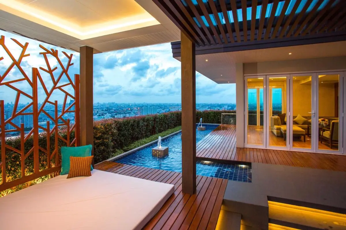 Modern Outdoor Terrace with Reflecting Pool and Urban Views in Bangkapi Bangkok