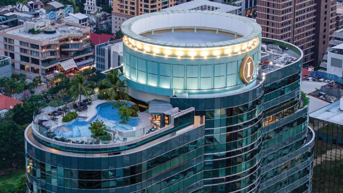 InterContinental Bangkok by IHG Modern Rooftop Swimming Pool and Lounge Area with City Views in Pathumwan Bangkok
