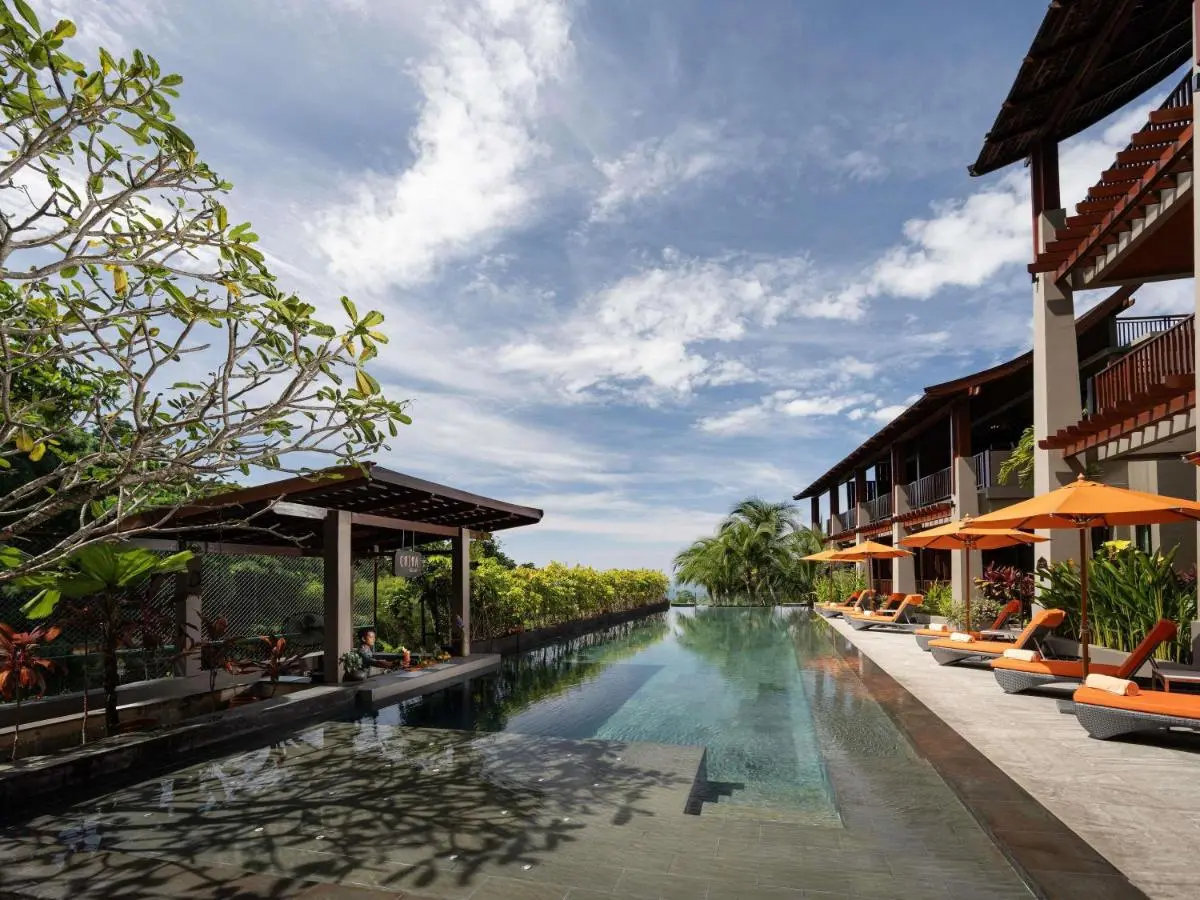 Hotels with Outdoor Pools in Patong Beach