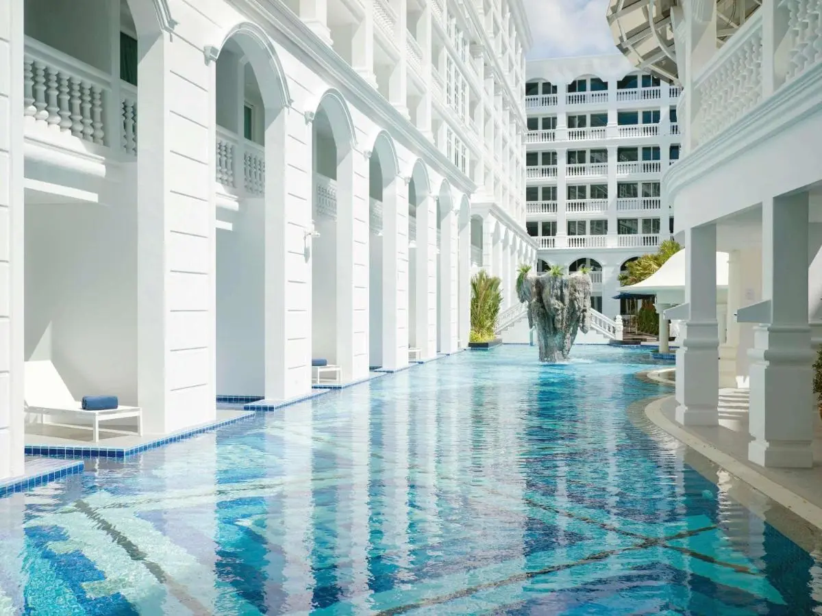 Hotels with Outdoor Pools in Phuket Province