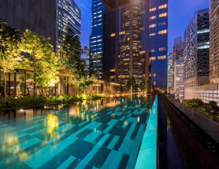 Outdoor Swimming Pool Terrace with City Views in Marina Bay Singapore