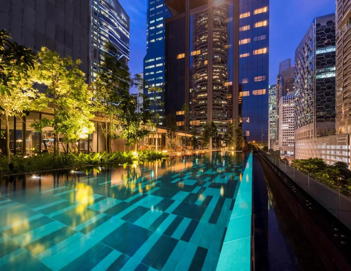 Outdoor Swimming Pool Terrace with City Views in Marina Bay Singapore