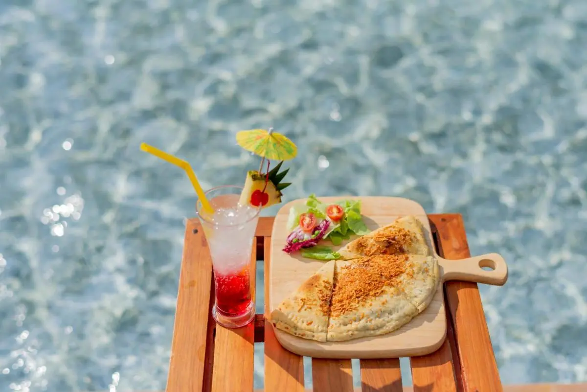 Poolside Wooden Tray with Flatbread and Layered Drink in Chang Khlan Chiang Mai