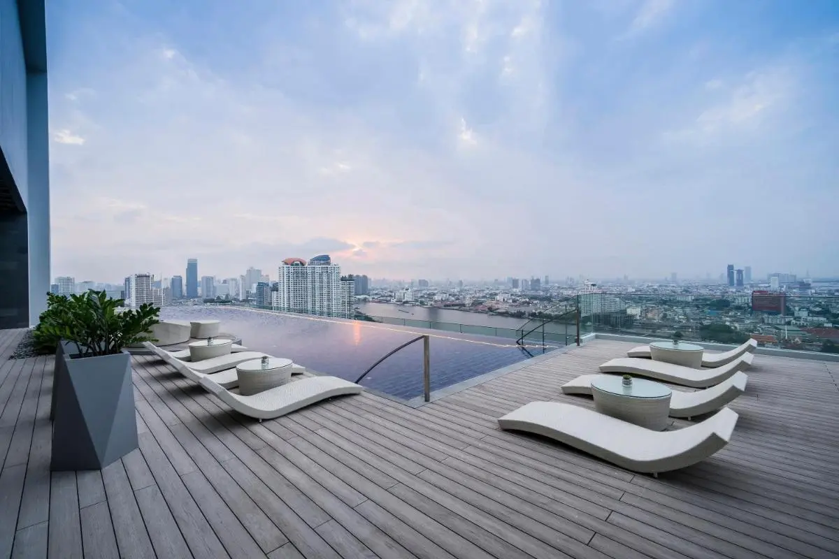 Bangkok Rooftop Infinity Pool with City and River Views in Thonburi Urban Area