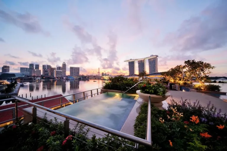 Rooftop Jacuzzi and Wellness Area with City Skyline View in Marina Bay Singapore