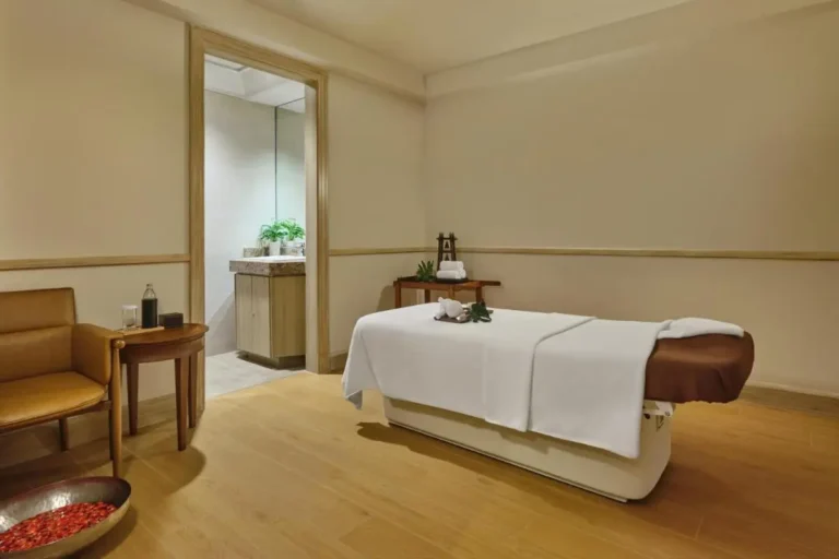 Serene Wellness Room with Massage Table and Spa Facilities in Khlong Toei Bangkok