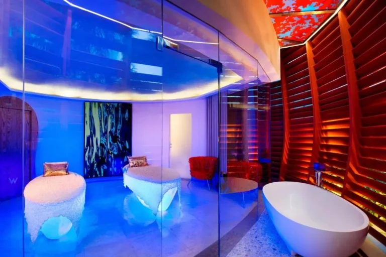 Wellness Room with Massage Tables and Bathtub in Sentosa Island